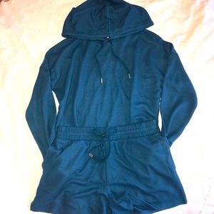 Lounge Wear Pajama Set Pullover Hoodie And Shorts